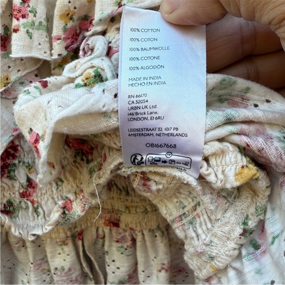 Free People Favorite Girl Top Tea Combo Cropped Ruffle Floral Top size Large - Picture 5 of 7